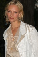 Uma Thurman Longsleeve T-shirt #1441782