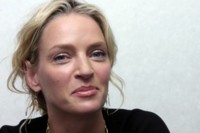 Uma Thurman Longsleeve T-shirt #1462554