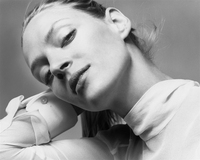 Uma Thurman Sweatshirt #2080361