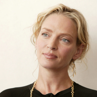Uma Thurman Longsleeve T-shirt #2231756