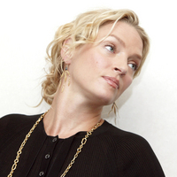 Uma Thurman magic mug #G575791