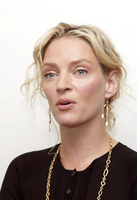 Uma Thurman Longsleeve T-shirt #2239251