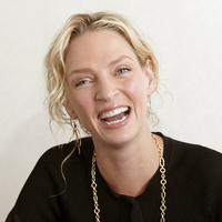 Uma Thurman Longsleeve T-shirt #2239267