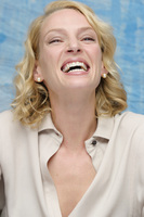 Uma Thurman magic mug #G616202