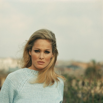 Ursula Andress Mouse Pad 2600270