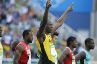 Usain Bolt Sweatshirt #2614795