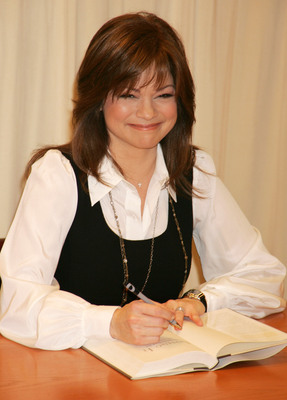 Valerie Bertinelli posters