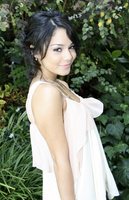 Vanessa Anne Hudgens longsleeve t-shirt #2228648