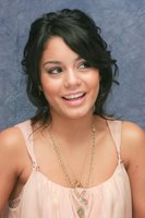 Vanessa Anne Hudgens magic mug #G573822