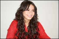 Vanessa Anne Hudgens magic mug #G609116