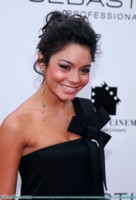 Vanessa Hudgens hoodie #1500432