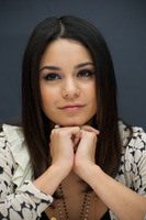 Vanessa Hudgens Sweatshirt #2246451