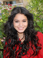 Vanessa Hudgens Sweatshirt #2269638