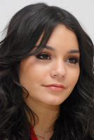 Vanessa Hudgens Sweatshirt #2269639