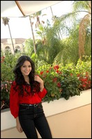Vanessa Hudgens Sweatshirt #2290089