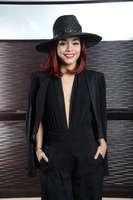 Vanessa Hudgens Sweatshirt #2453103