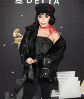 Vanessa Hudgens Sweatshirt #3036303