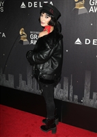 Vanessa Hudgens Sweatshirt #3036338