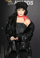Vanessa Hudgens Sweatshirt #3036370