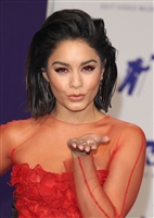 Vanessa Hudgens Sweatshirt #3036382