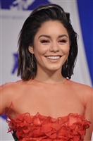 Vanessa Hudgens Sweatshirt #3036502