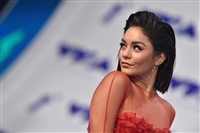 Vanessa Hudgens Sweatshirt #3036517