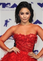 Vanessa Hudgens Sweatshirt #3036527