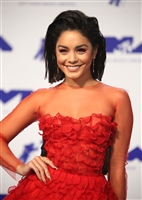 Vanessa Hudgens t-shirt #3036563