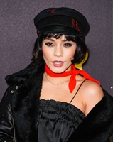Vanessa Hudgens Sweatshirt #3036566