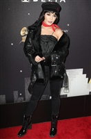 Vanessa Hudgens longsleeve t-shirt #3036597