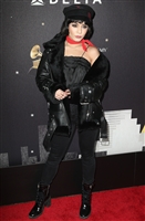 Vanessa Hudgens Sweatshirt #3036686