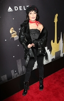 Vanessa Hudgens Sweatshirt #3036706
