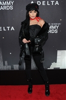 Vanessa Hudgens Sweatshirt #3036713