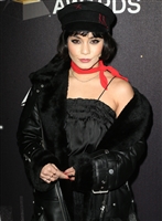 Vanessa Hudgens Sweatshirt #3036736