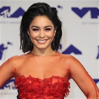 Vanessa Hudgens Sweatshirt #3036782