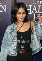 Vanessa Hudgens longsleeve t-shirt #3776000