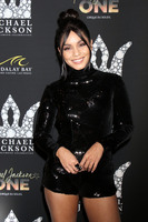 Vanessa Hudgens longsleeve t-shirt #3814627