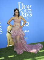 Vanessa Hudgens t-shirt #3814891
