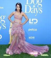 Vanessa Hudgens t-shirt #3814903