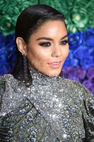 Vanessa Hudgens longsleeve t-shirt #3871638