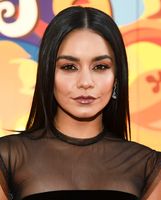 Vanessa Hudgens Sweatshirt #3871855