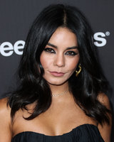 Vanessa Hudgens Sweatshirt #3871866