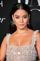 Vanessa Hudgens t-shirt #3902165