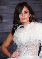Vanessa Hudgens Sweatshirt #3948465