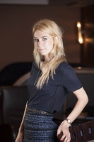Vanessa Kirby t-shirt #2316585