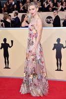 Vanessa Kirby Sweatshirt #2963939