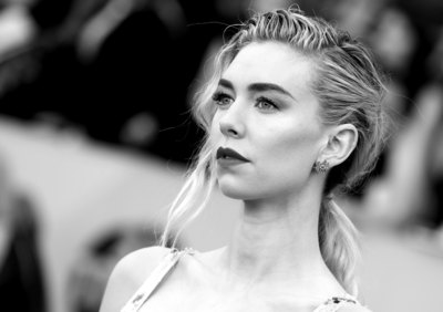 Vanessa Kirby Poster 2963967