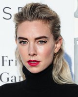 Vanessa Kirby Sweatshirt #3858677