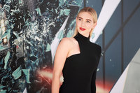 Vanessa Kirby tote bag #G2496592