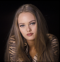 Vanessa Paradis Sweatshirt #2140565